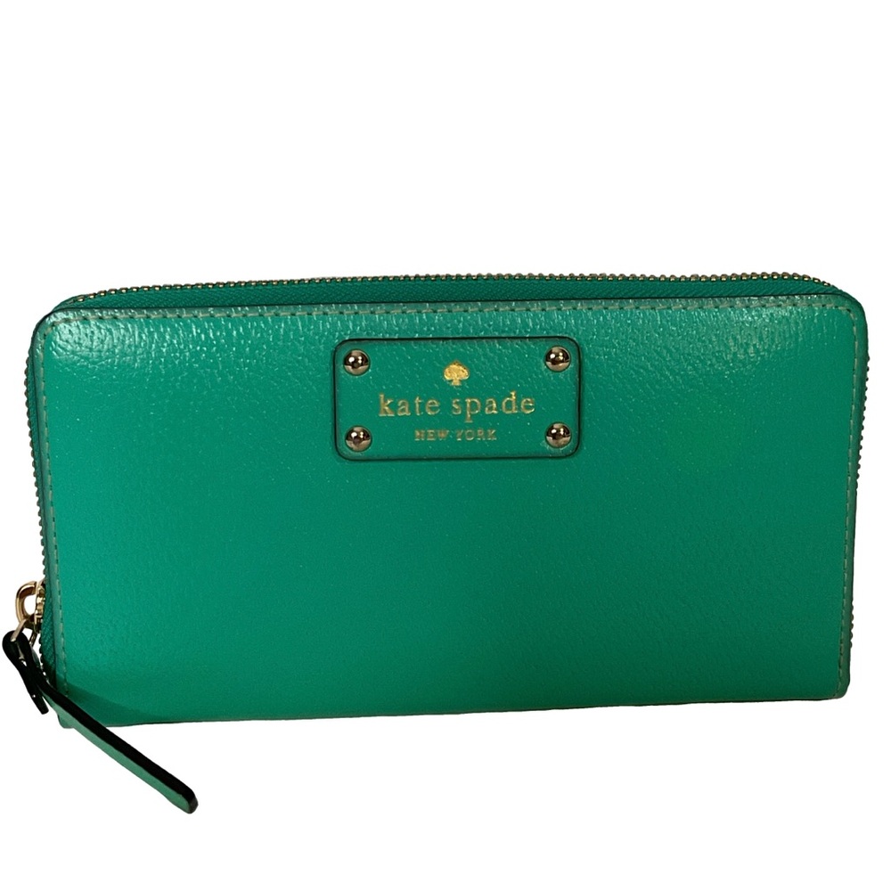 Kate Spade New York Wellesley Neda Wallet  gold tone logo tag secure zip closure